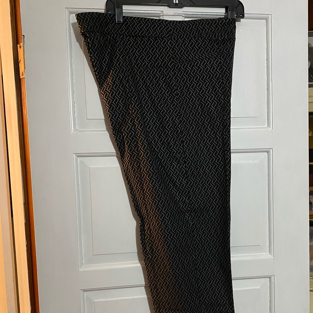 Lovely ladies trousers size XL